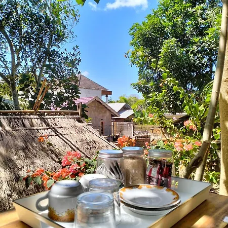 Fullmoon Homestay Kuta  Bagian luar foto