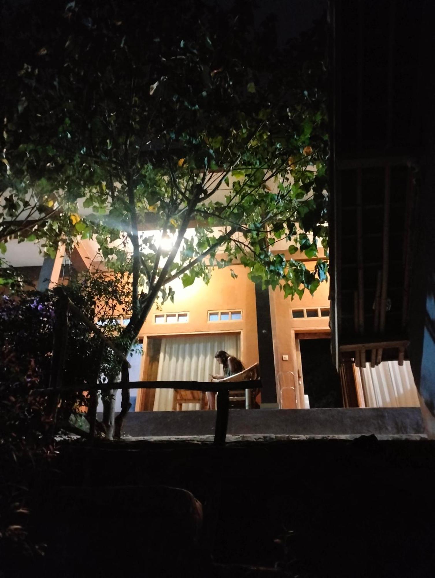 Fullmoon Homestay Kuta (Lombok)